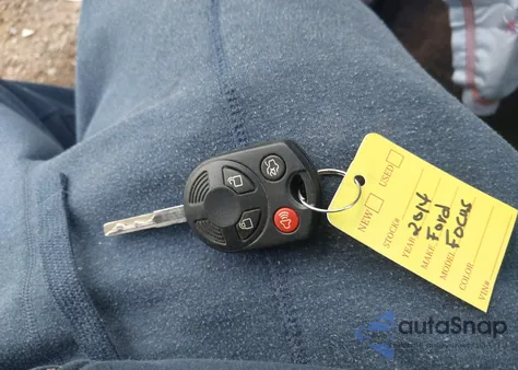 2014 Ford Focus Se из США, поврежденный, VIN 1FADP3K28EL159499